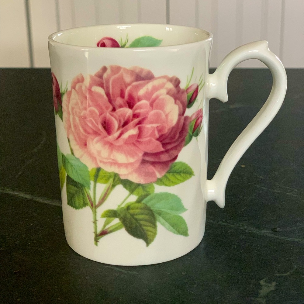 ROY KIRKHAM | “The Rose Collection” Fine Bone China Floral Mug. 2006